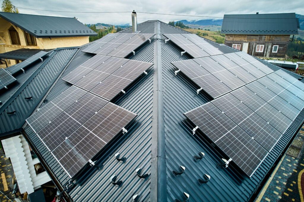 Guide pratique pour réussir l’installation de panneaux solaires sur votre propriété